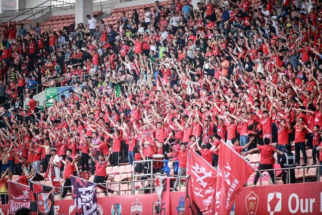 上海市足协贺电海港：上海职业足球首个双冠王